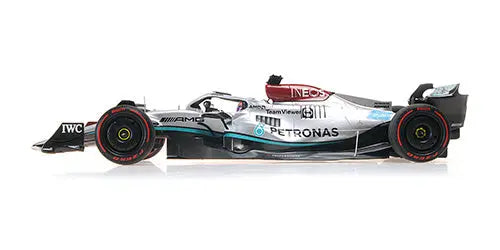 Minichamps 1/18 Mercedes Petronas F1 Team F1 W13 G. Russell 1st w Brazil 2022 - Racing Model Shop