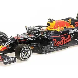 Minichamps 1/43 Red Bull Racing Honda RB16B – Max Verstappen – Winner French GP 2021 - Racing Model Shop