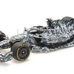 Minichamps Alfa Romeo F1 Team Orlen C42 Valtteri Bottas Test Barcelona 2022 L.E. 186 pieces