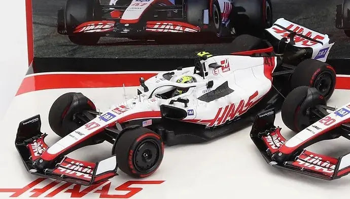 Minichamps 1/43 Haas F1 Set 2x VF22 Haas Magnussen/Schumacher