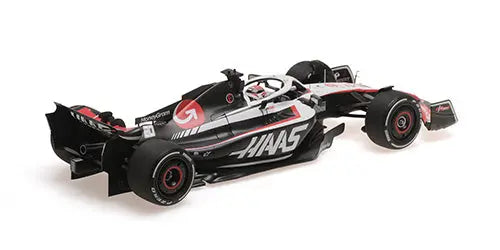 Minichamps 1/18 Moneygram Haas F1 Team VF-23 Kevin Magnussen 2023 image 4