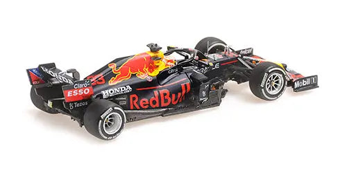 Minichamps 1/43 Red Bull Racing Honda RB16b Verstappen 2021 W/Pitboard image 2