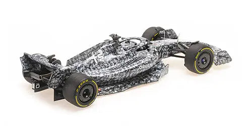 Minichamps 1/18 Alfa Romeo F1 Team Orlen C42 R. Kubica Testing Barcelona 2022 LE 138 Pcs - Racing Model Shop