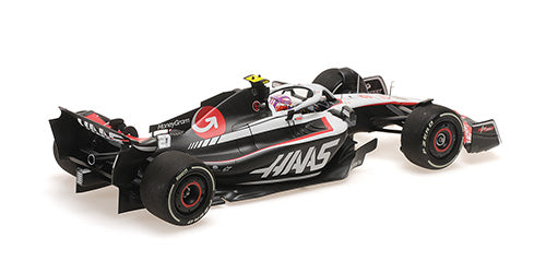 Minichamps 1/18 Moneygram Haas F1 Team VF-23 – Nico Huelkenberg – 2023