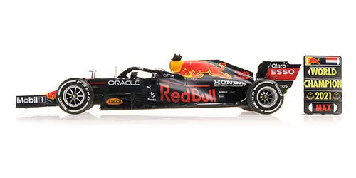 Minichamps 1/18 Red Bull Racing Honda RB16B M .Verstappen W/Abu Dhabi GP 2021 - Racing Model Shop