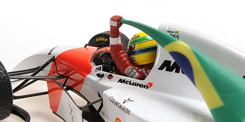 1/18 1993 McLaren MP4/8 #8 Ayrton Senna  Winner European GP with Flag