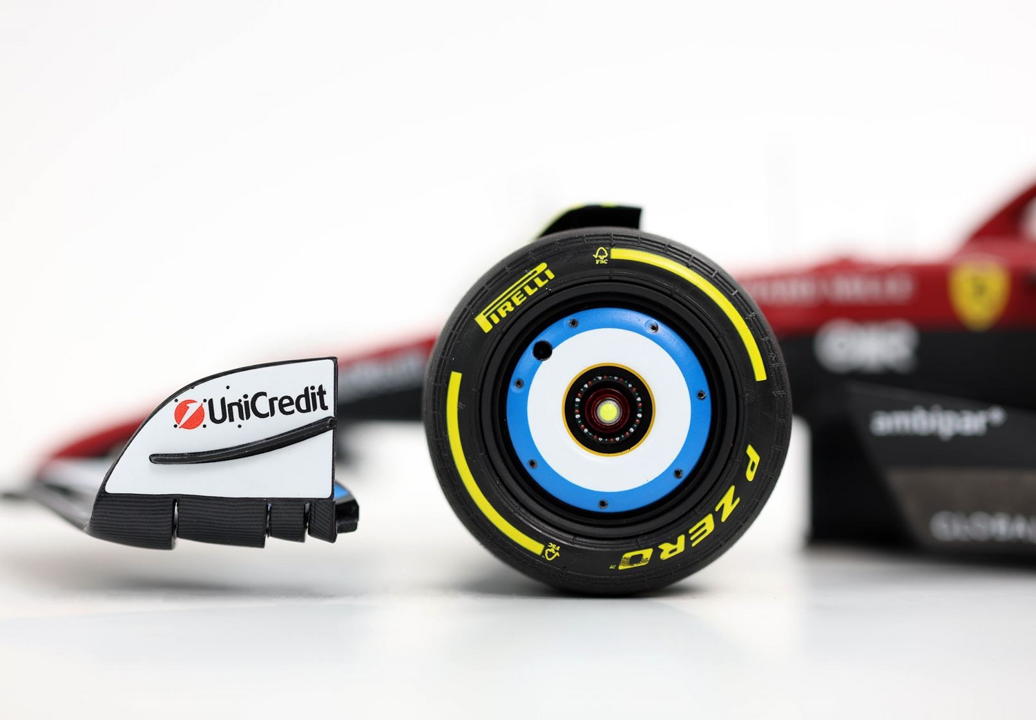 BBR Models 1/18 Ferrari SF25 F1 Miami GP Special Livery Lewis Hamilton - polyfoam package