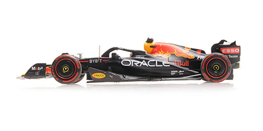 1/43 2022 Red Bull F1 Oracle RB18 Vainqueur du GP d'Émilie-Romagne Max Verstappen